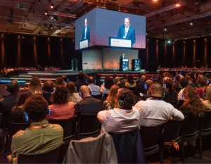 plastic-summit-essencia-ambiente